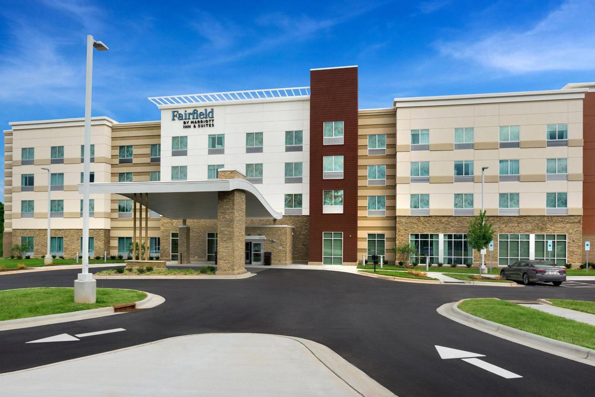 Fairfield By Marriott Inn & Suites Стейтсвіль Екстер'єр фото